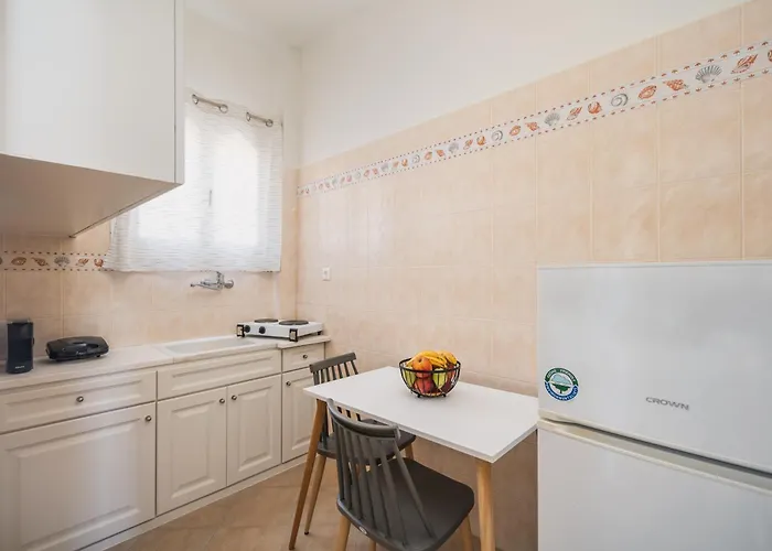 בית הארחה Anesis I Livadi (Serifos)