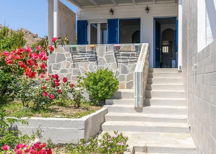 בית הארחה Anesis I 3*