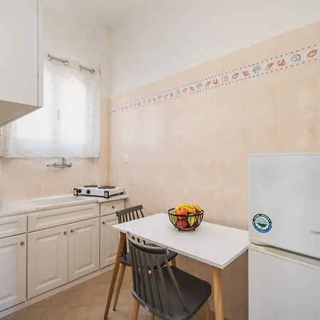 Konukevi Anesis I Livadi (Serifos)